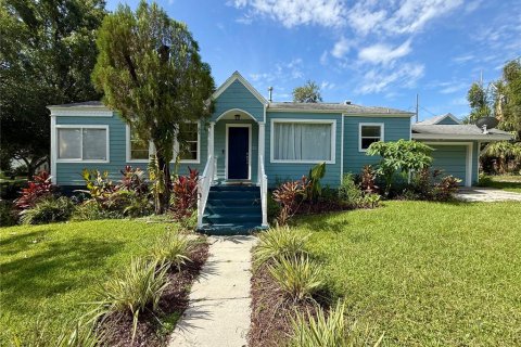 Casa en alquiler en Tampa, Florida, 2 dormitorios, 98.76 m2 № 1840641 - foto 1