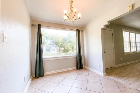 Casa en alquiler en Tampa, Florida, 2 dormitorios, 98.76 m2 № 1840641 - foto 7