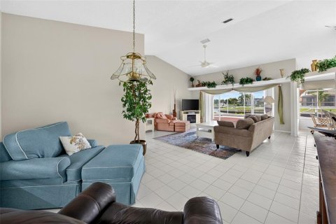 Villa ou maison à vendre à Punta Gorda, Floride: 3 chambres, 172.89 m2 № 2408519 - photo 14
