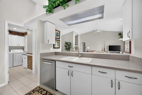 Villa ou maison à vendre à Punta Gorda, Floride: 3 chambres, 172.89 m2 № 2408519 - photo 11