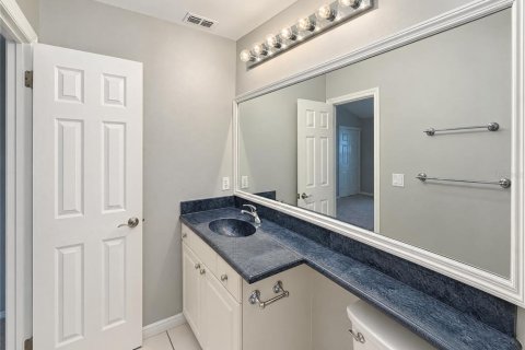 Condo in Altamonte Springs, Florida, 2 bedrooms  № 2433776 - photo 13