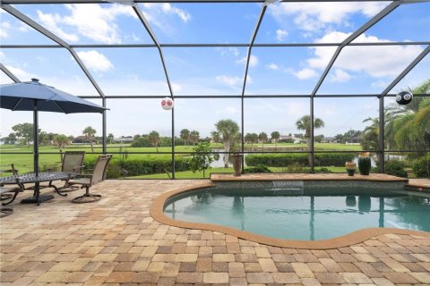 House in Punta Gorda, Florida 3 bedrooms, 189.24 sq.m. № 2408737 - photo 5