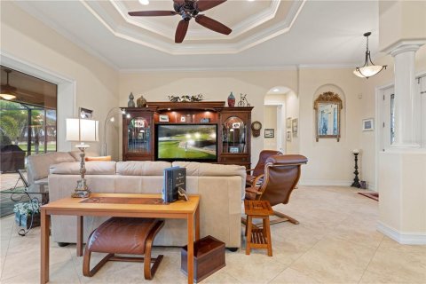 House in Punta Gorda, Florida 3 bedrooms, 189.24 sq.m. № 2408737 - photo 16