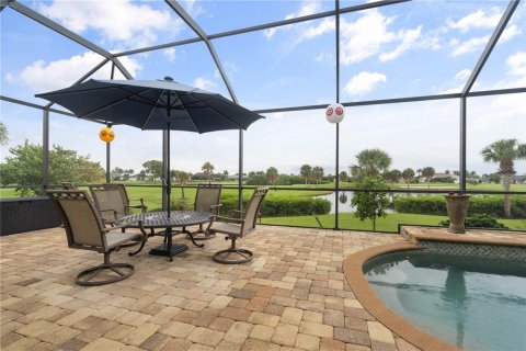 House in Punta Gorda, Florida 3 bedrooms, 189.24 sq.m. № 2408737 - photo 10