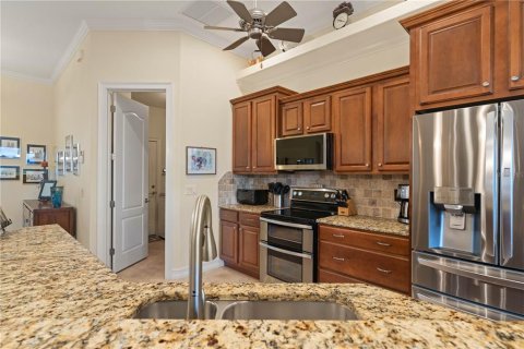 House in Punta Gorda, Florida 3 bedrooms, 189.24 sq.m. № 2408737 - photo 21