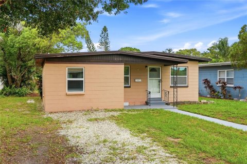 Villa ou maison à vendre à Saint Petersburg, Floride: 3 chambres, 108.23 m2 № 2258859 - photo 3