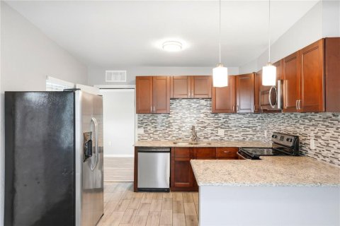 Villa ou maison à vendre à Saint Petersburg, Floride: 3 chambres, 108.23 m2 № 2258859 - photo 7