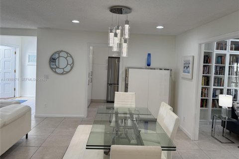 Copropriété à louer à Jupiter, Floride: 2 chambres, 157.93 m2 № 2152586 - photo 11