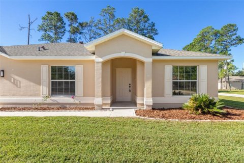 Villa ou maison à vendre à Palm Coast, Floride: 3 chambres, 172.89 m2 № 2419749 - photo 3