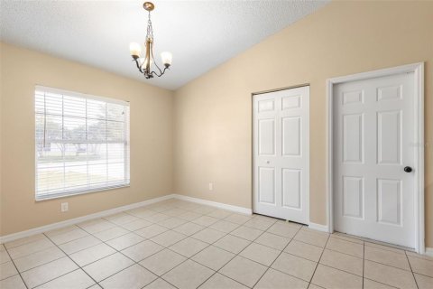 Villa ou maison à vendre à Palm Coast, Floride: 3 chambres, 172.89 m2 № 2419749 - photo 11