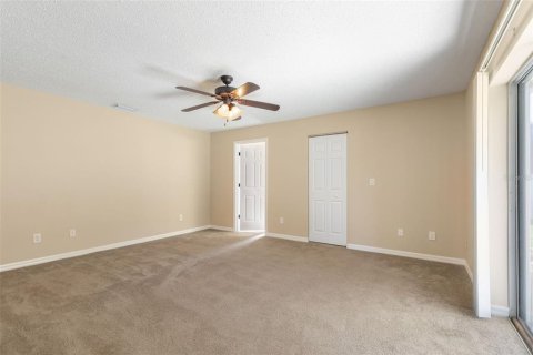 Villa ou maison à vendre à Palm Coast, Floride: 3 chambres, 172.89 m2 № 2419749 - photo 19