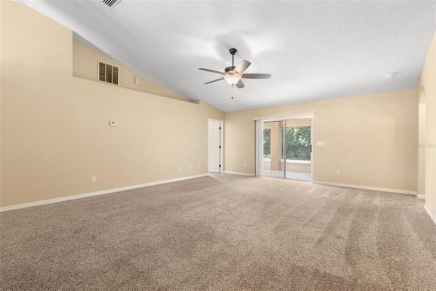 Villa ou maison à vendre à Palm Coast, Floride: 3 chambres, 172.89 m2 № 2419749 - photo 5