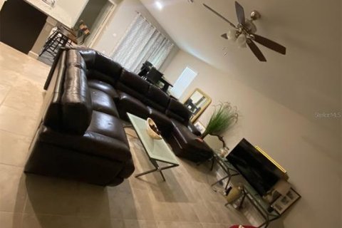 Villa ou maison à louer à Palm Bay, Floride: 4 chambres, 169.18 m2 № 1775493 - photo 22