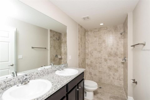 Villa ou maison à louer à Palm Bay, Floride: 4 chambres, 169.18 m2 № 1775493 - photo 9