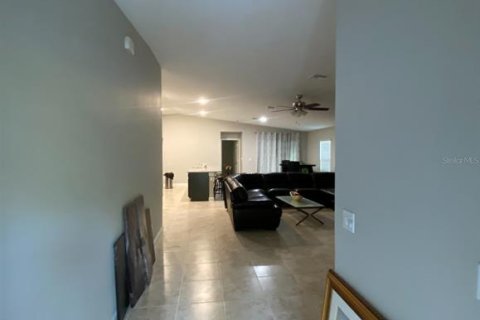 Villa ou maison à louer à Palm Bay, Floride: 4 chambres, 169.18 m2 № 1775493 - photo 18