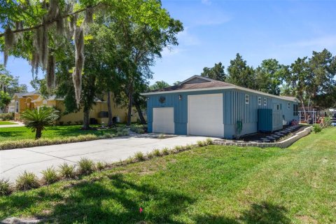 House in Homosassa, Florida 3 bedrooms, 232.81 sq.m. № 2102161 - photo 3