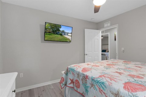 House in Homosassa, Florida 3 bedrooms, 232.81 sq.m. № 2102161 - photo 27