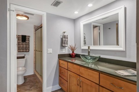 Condo in Sarasota, Florida, 2 bedrooms  № 1509547 - photo 18