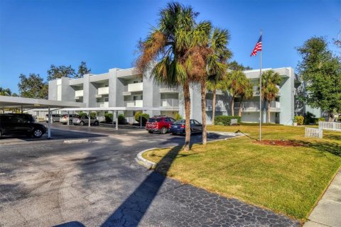 Condo in Sarasota, Florida, 2 bedrooms  № 1509547 - photo 2