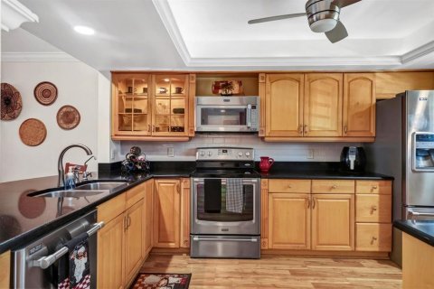 Condo in Sarasota, Florida, 2 bedrooms  № 1509547 - photo 9