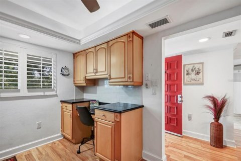 Condo in Sarasota, Florida, 2 bedrooms  № 1509547 - photo 12