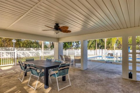 Condo in Sarasota, Florida, 2 bedrooms  № 1509547 - photo 29
