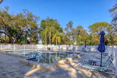Condo in Sarasota, Florida, 2 bedrooms  № 1509547 - photo 30