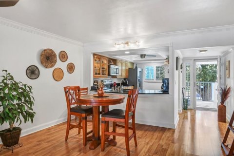 Condo in Sarasota, Florida, 2 bedrooms  № 1509547 - photo 13