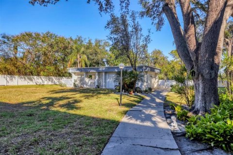 Condo in Sarasota, Florida, 2 bedrooms  № 1509547 - photo 27