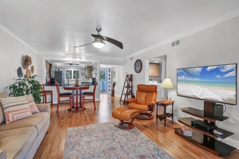 Condo in Sarasota, Florida, 2 bedrooms  № 1509547 - photo 6