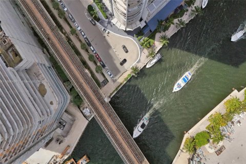 Купить кондоминиум в Майами, Флорида 1 спальня, 73.86м2, № 1933445 - фото 18