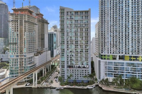 Condominio en venta en Miami, Florida, 1 dormitorio, 73.86 m2 № 1933445 - foto 14