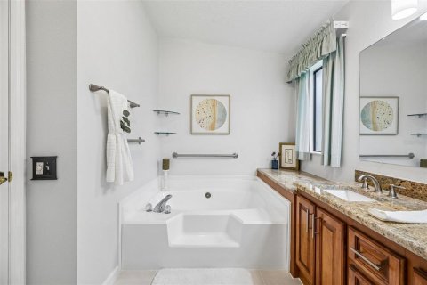 Casa en venta en The Villages, Florida, 2 dormitorios, 145.3 m2 № 2258455 - foto 27