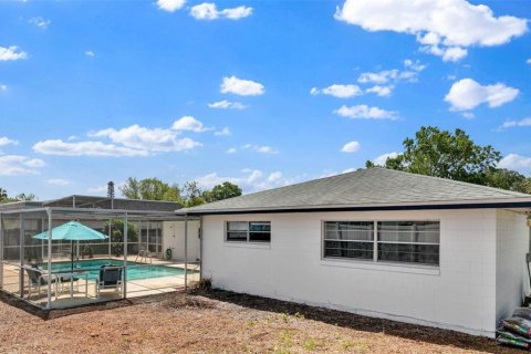 House in Maitland, Florida 4 bedrooms, 154.59 sq.m. № 1673327 - photo 27