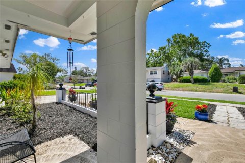 House in Maitland, Florida 4 bedrooms, 154.59 sq.m. № 1673327 - photo 28