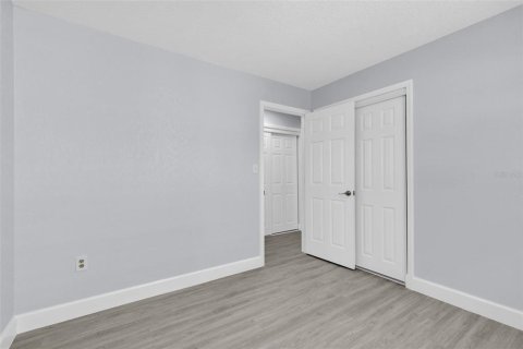 House in Maitland, Florida 4 bedrooms, 154.59 sq.m. № 1673327 - photo 18