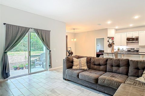 Villa ou maison à vendre à Sanford, Floride: 3 chambres, 141.95 m2 № 1656954 - photo 5