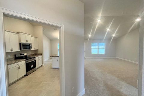 House in Ocala, Florida 4 bedrooms, 163.04 sq.m. № 2157746 - photo 5