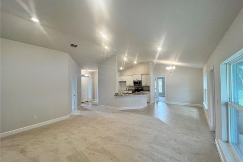 House in Ocala, Florida 4 bedrooms, 163.04 sq.m. № 2157746 - photo 7