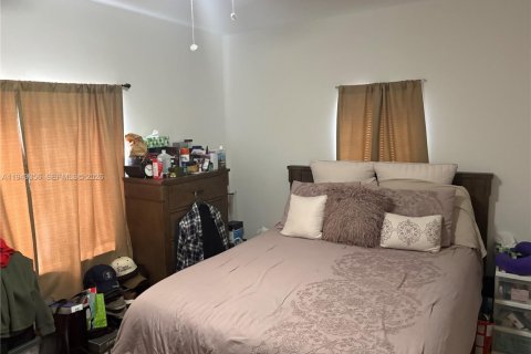 Casa en venta en Miami, Florida, 2 dormitorios, 73.86 m2 № 2000485 - foto 3