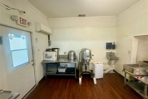 Commercial property in Sanford, Florida № 1918584 - photo 25