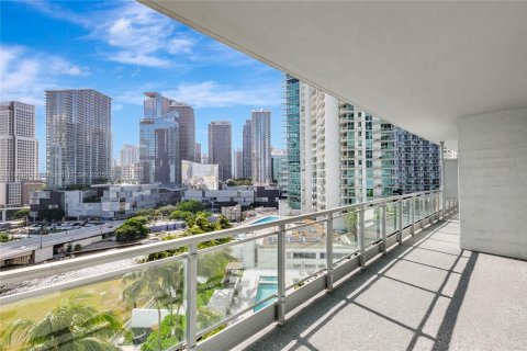 Condominio en alquiler en Miami, Florida, 2 dormitorios, 104.89 m2 № 1951972 - foto 29