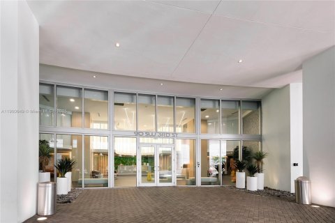 Condominio en alquiler en Miami, Florida, 2 dormitorios, 104.89 m2 № 1951972 - foto 7