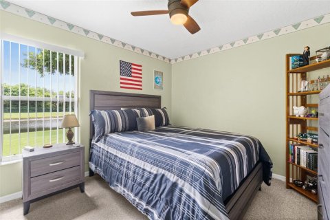 House in Melbourne, Florida 4 bedrooms, 199.18 sq.m. № 1815441 - photo 10