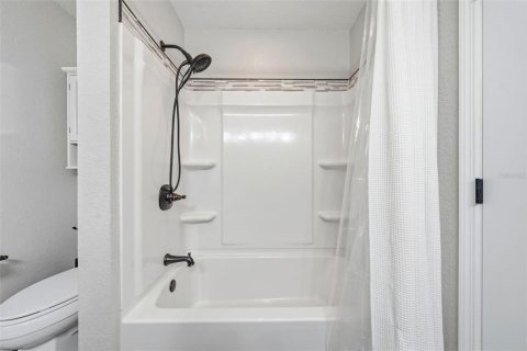 House in Weeki Wachee, Florida 3 bedrooms, 215.07 sq.m. № 2220399 - photo 30