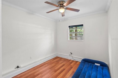 House in Sanford, Florida 4 bedrooms, 124.02 sq.m. № 1854075 - photo 18