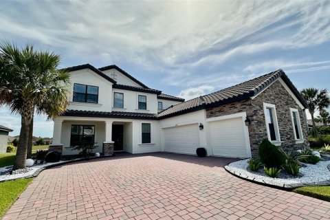 Casa en venta en Kissimmee, Florida, 5 dormitorios, 358.32 m2 № 1685479 - foto 1