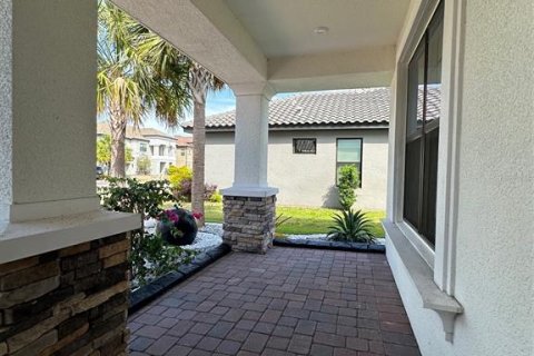 Casa en venta en Kissimmee, Florida, 5 dormitorios, 358.32 m2 № 1685479 - foto 14