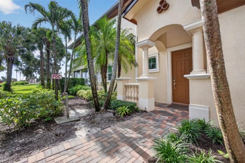 Copropriété à louer à Jupiter, Floride: 3 chambres, 246.19 m2 № 2274578 - photo 4