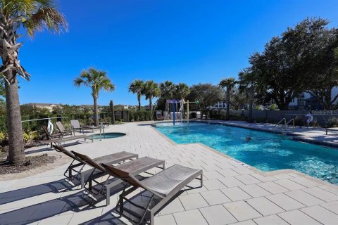 Townhouse in Davenport, Florida 4 bedrooms, 173.82 sq.m. № 2208391 - photo 22